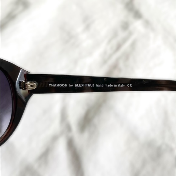 Sunglasses THAKOON by ALEK PAUL - Picture 8 of 12